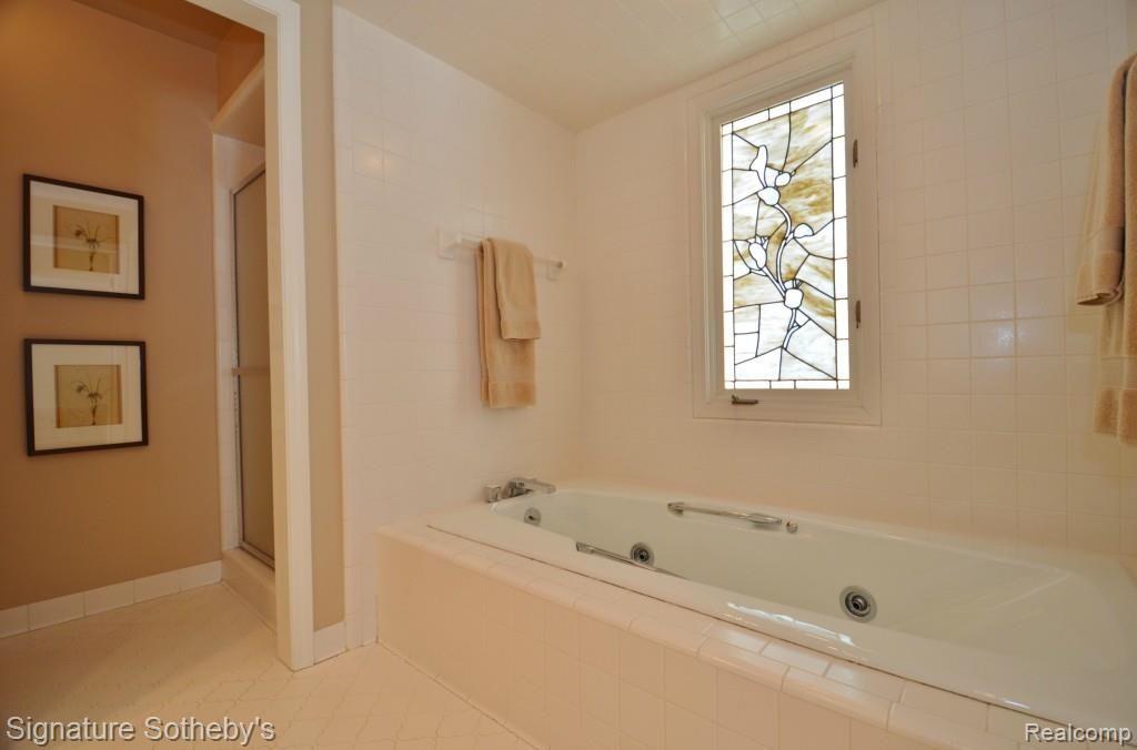 133 Chalmers Drive Rochester Hills, MI 48309 - Photo 22 of 35
