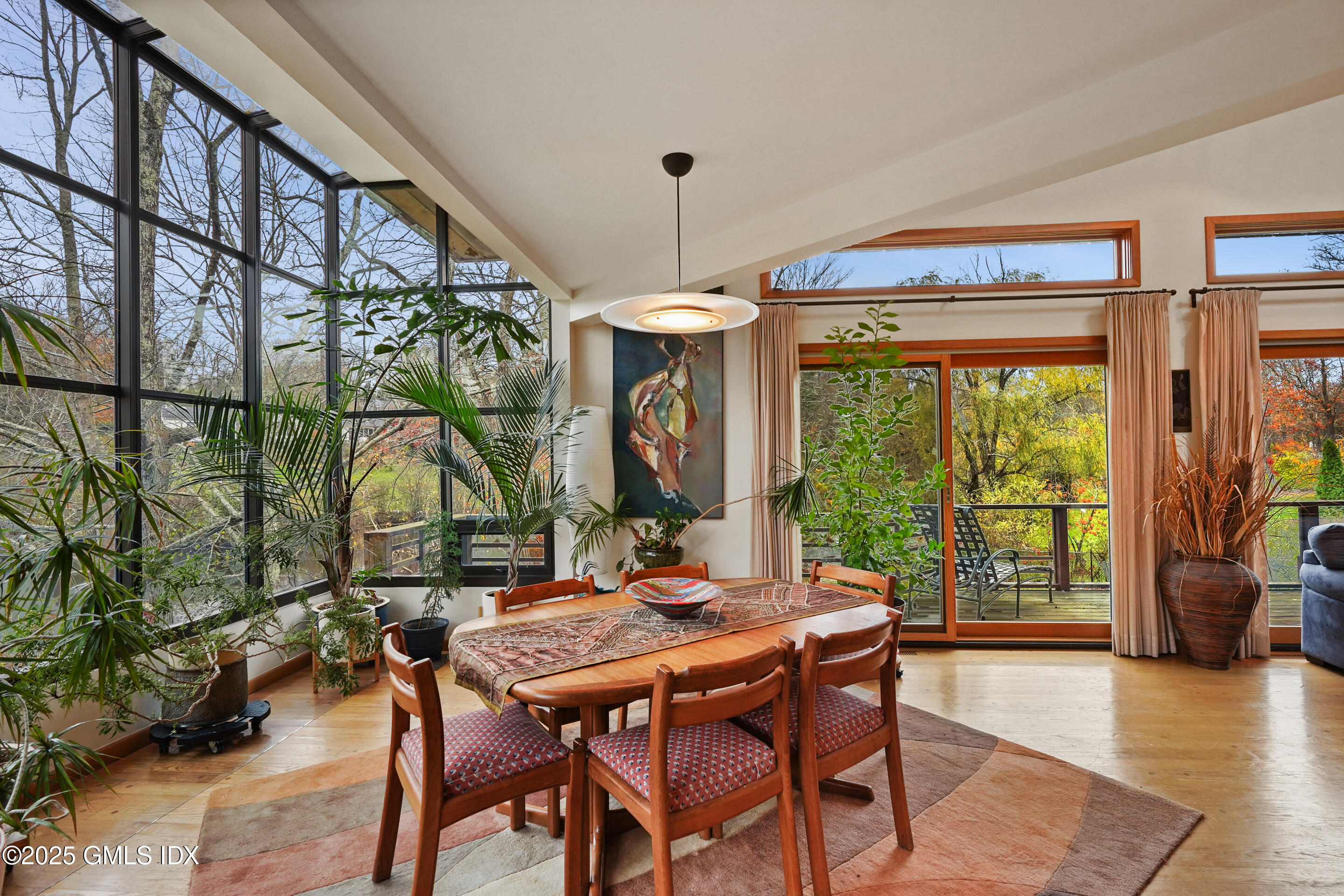 198 East Middle Patent Road Greenwich, CT 06831 - Photo 16 of 48 Dining