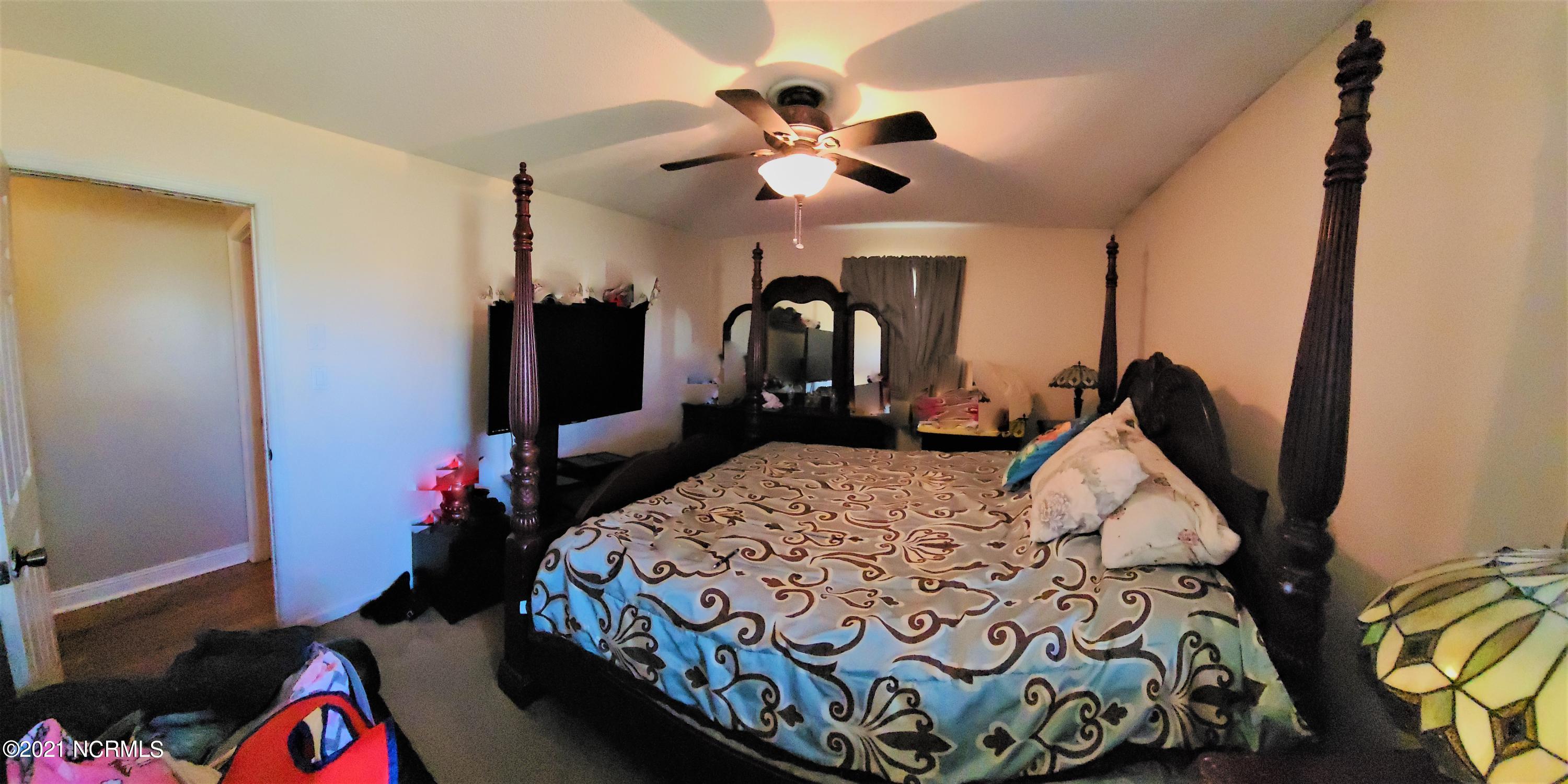 243 Koonce Fork Road Richlands, NC 28574 - Photo 8 of 14 MBD.1