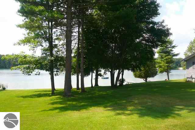 2818 West Log Lake Road Northeast Kalkaska, MI 49646 - Photo 13 of 56 1804222-12.JPG