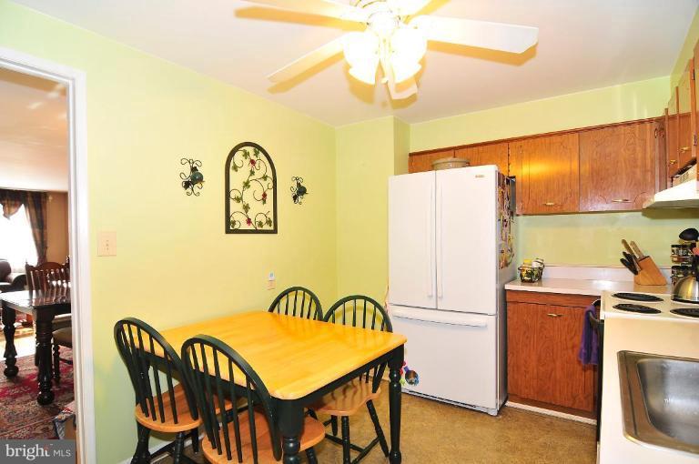 1000 Grovehill Road Halethorpe, MD 21227 - Photo 7 of 21 Kitchen #2