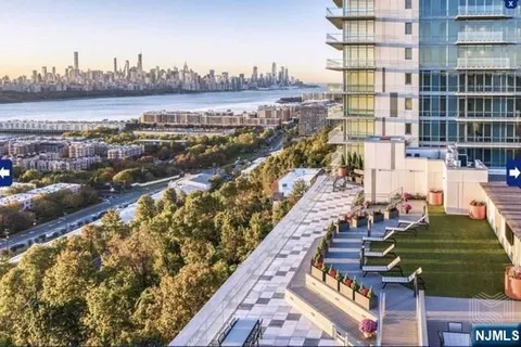 $795,000 | 320 Adolphus Avenue, Unit 404, Cliffside Park, NJ 07010