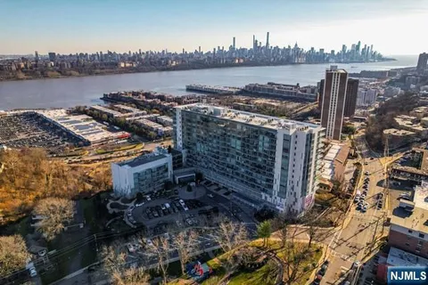 $795,000 | 320 Adolphus Avenue, Unit 404, Cliffside Park, NJ 07010