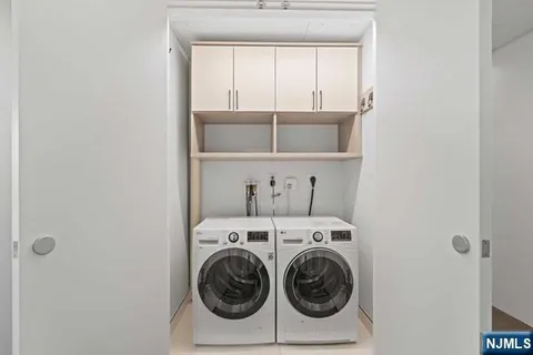 $795,000 | 320 Adolphus Avenue, Unit 404, Cliffside Park, NJ 07010