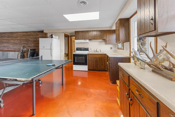 $645,000 | 8716 Highway 56, Otwell, IN 47564