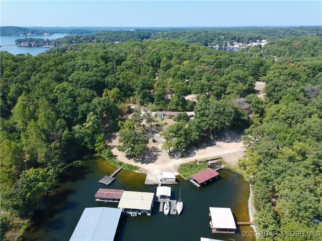 $3,500,000 | 14 Shady Oaks Drive, Eldon, MO 65026