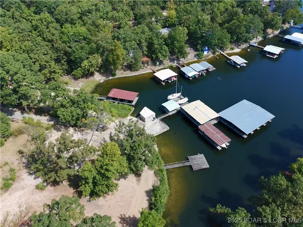 $3,500,000 | 14 Shady Oaks Drive, Eldon, MO 65026