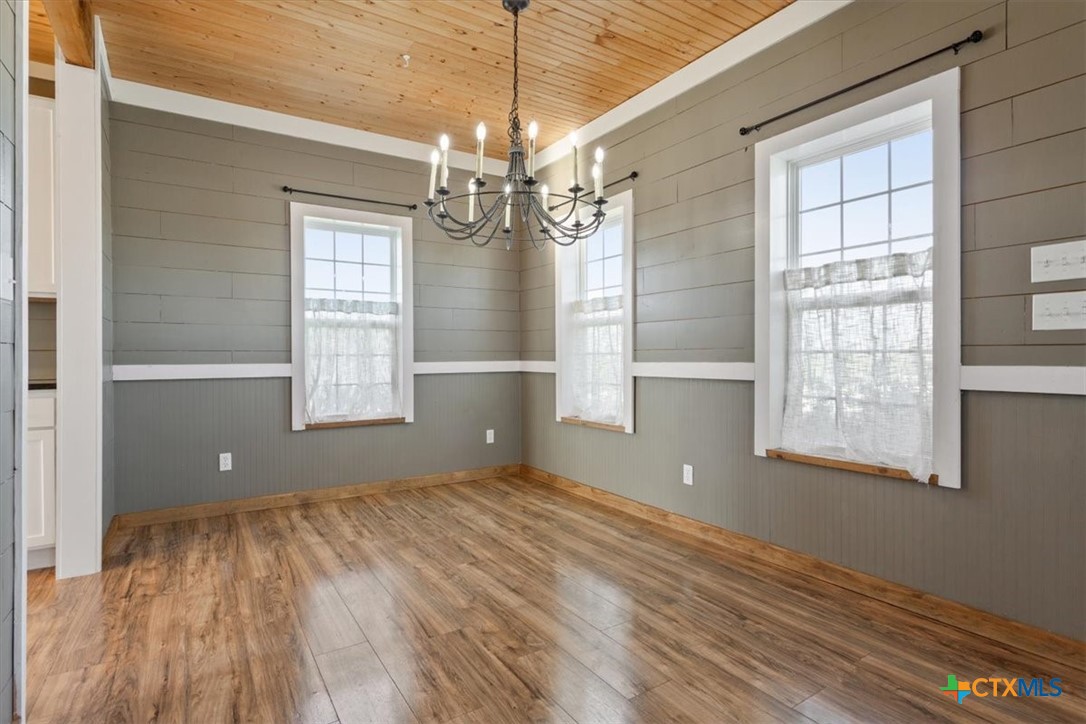 15629 Romberg Road Holland, TX 76534 - Photo 16 of 48 dining area