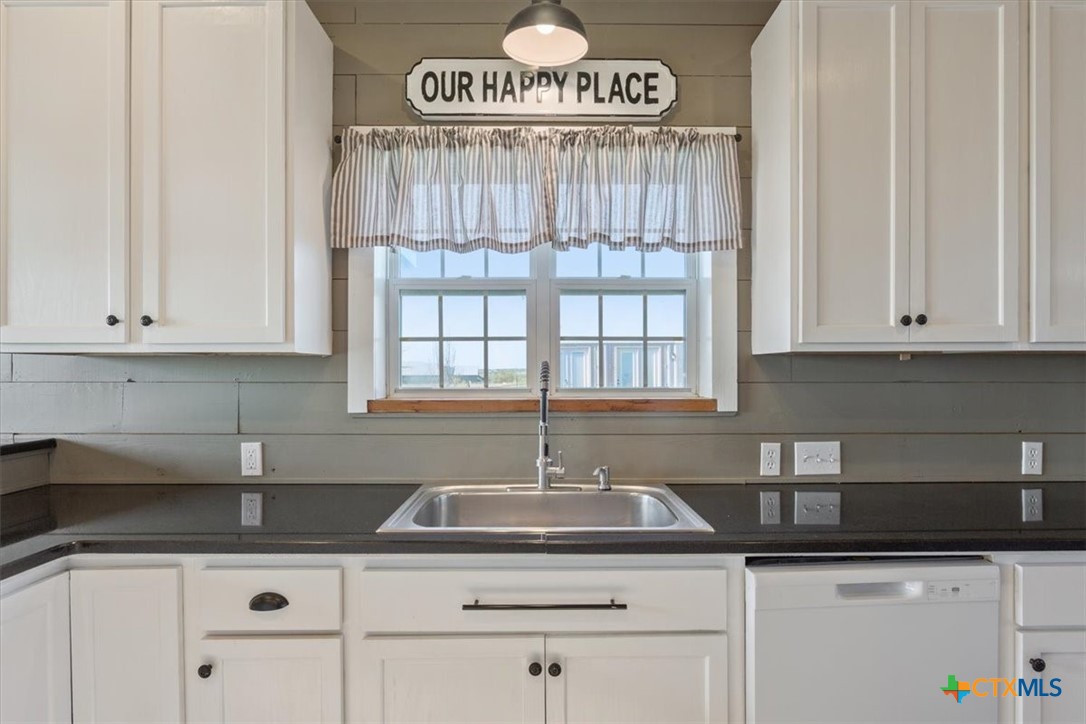 15629 Romberg Road Holland, TX 76534 - Photo 19 of 48