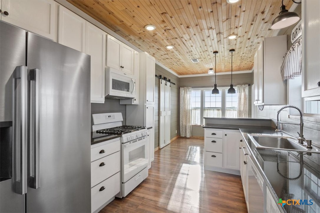 15629 Romberg Road Holland, TX 76534 - Photo 20 of 48