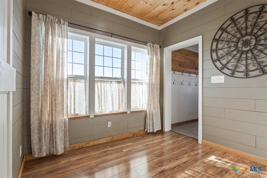 15629 Romberg Road Holland, TX 76534 - Photo 23 of 48 breakfast nook area near kitchen