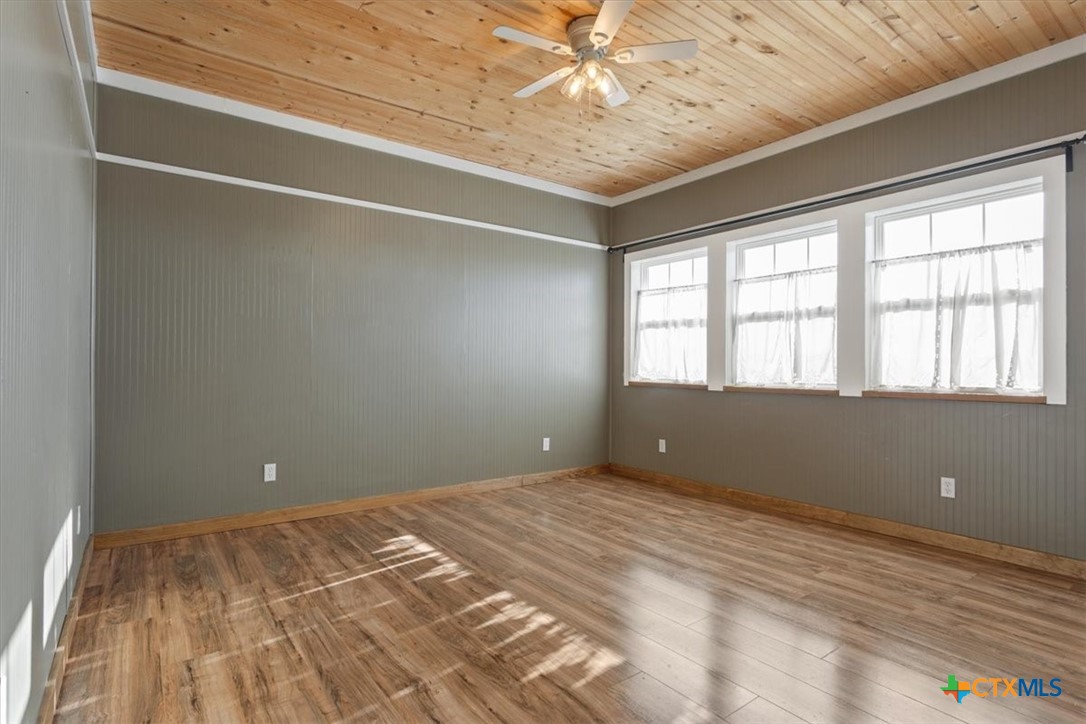 15629 Romberg Road Holland, TX 76534 - Photo 27 of 48 primary bedroom