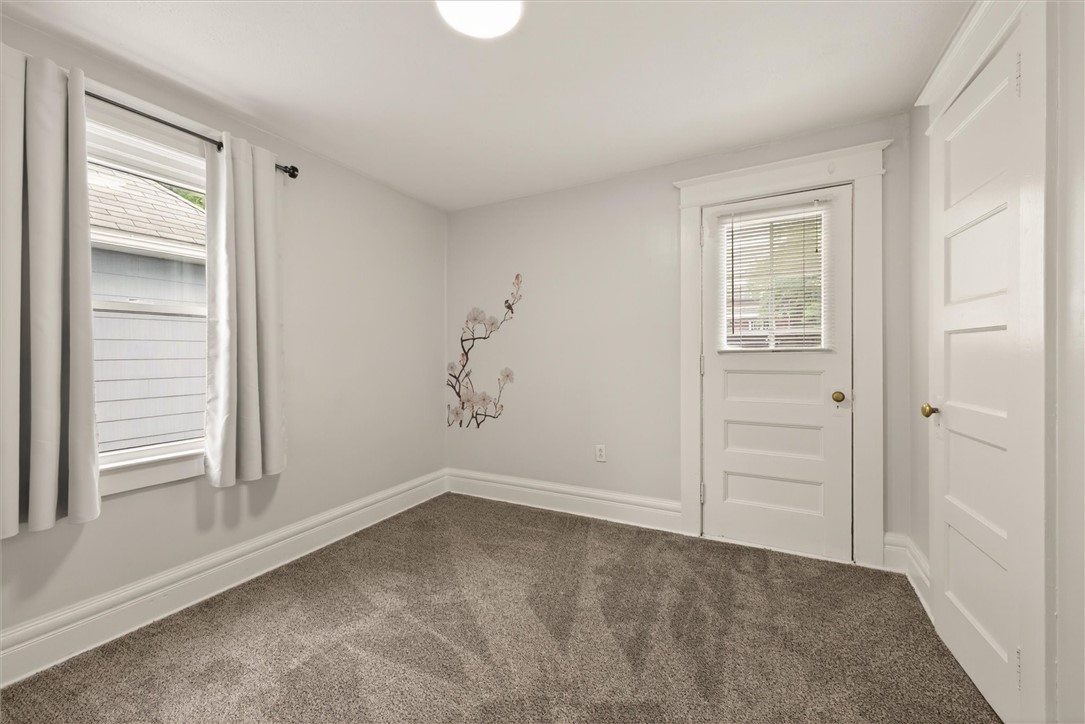 201 West Elm Street East Rochester, NY 14445 - Photo 26 of 37
