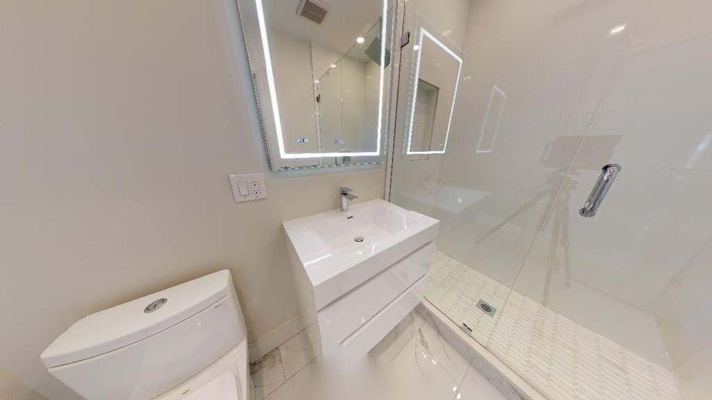 41 Gladstone Street, Unit 2 Boston, MA 02128 - Photo 13 of 30