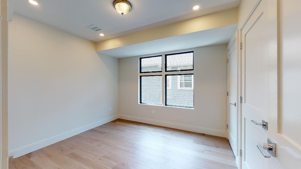 41 Gladstone Street, Unit 2 Boston, MA 02128 - Photo 15 of 30