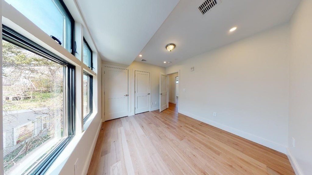 41 Gladstone Street, Unit 2 Boston, MA 02128 - Photo 17 of 30