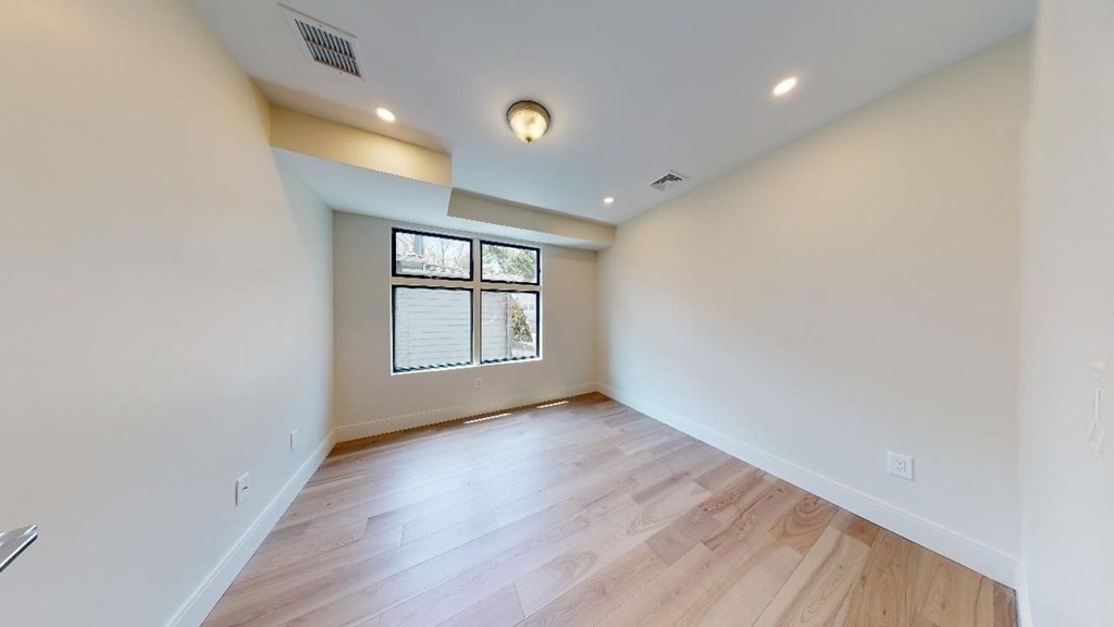 41 Gladstone Street, Unit 2 Boston, MA 02128 - Photo 8 of 30