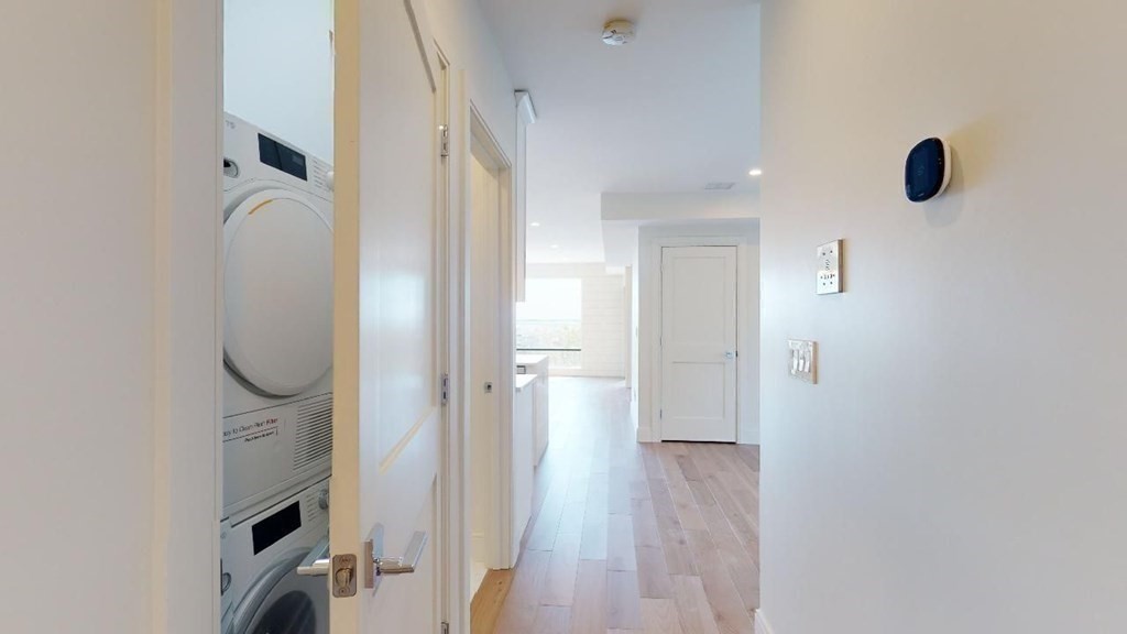 41 Gladstone Street, Unit 2 Boston, MA 02128 - Photo 9 of 30