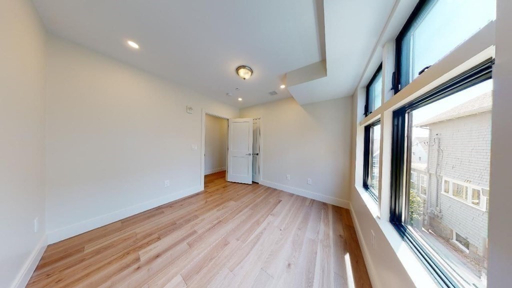 41 Gladstone Street, Unit 2 Boston, MA 02128 - Photo 10 of 30