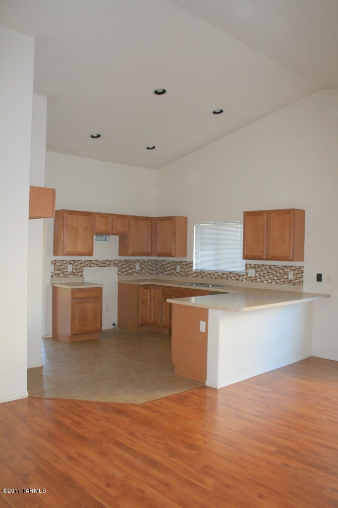 6575 West Harbin Ridge Way Tucson, AZ 85757 - Photo 4 of 16