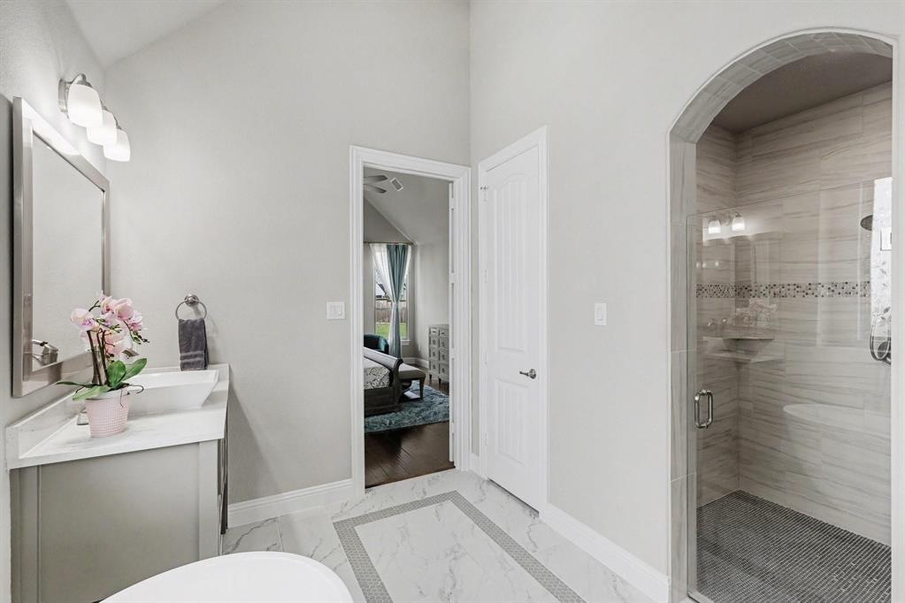 3508 Ruffian Court Celina, TX 75009 - Photo 10 of 33 Gallery Image 10
