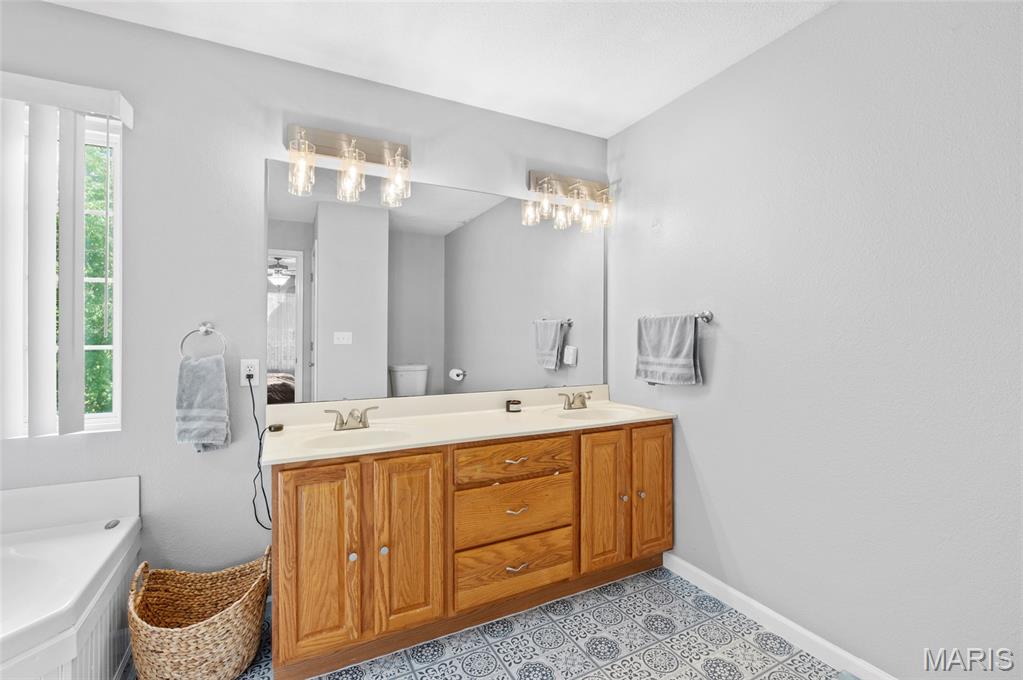 8125 East Mick Road Edwardsville, IL 62025 - Photo 25 of 44