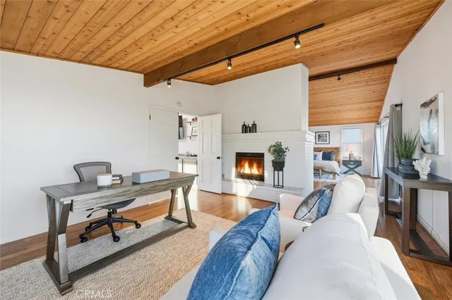 $2,400,000 | 26602 Fond Du Lac Road, Rancho Palos Verdes, CA 90275