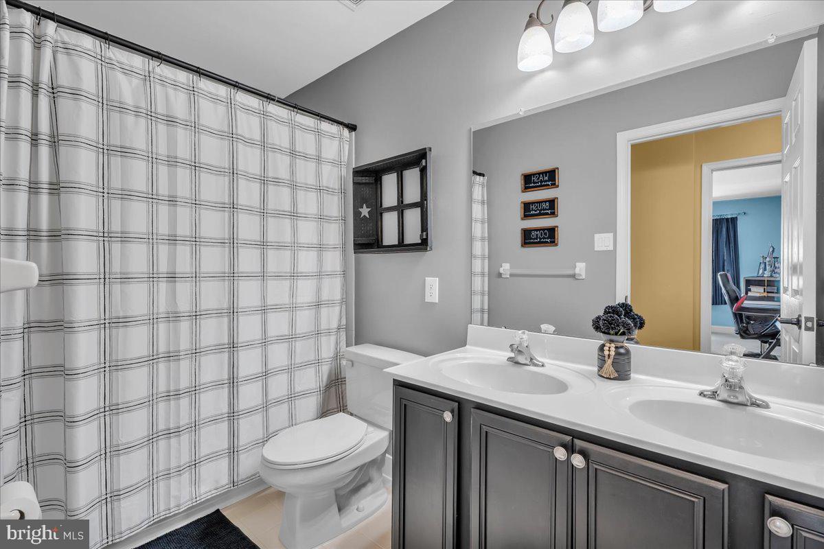 74 Candlewood Road Williamstown, NJ 08094 - Photo 21 of 45 Modern bathroom with stylish accents.