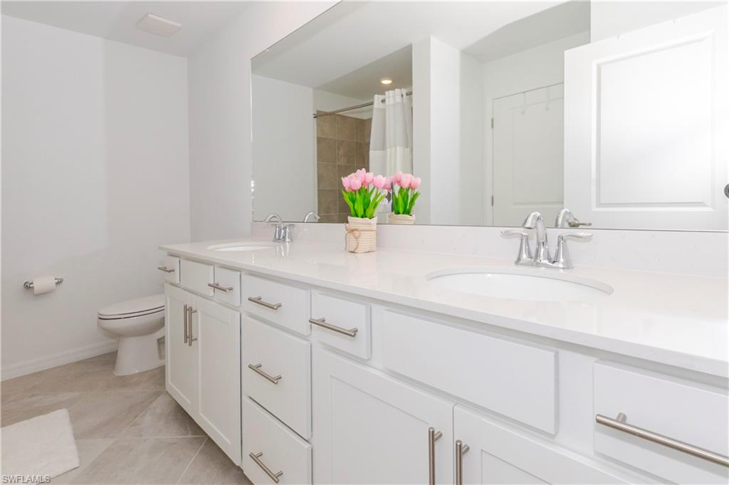 15345 Grn Acrs Avenue, Unit 2111 Babcock Ranch, FL 33982 - Photo 24 of 49 Guest Batroom