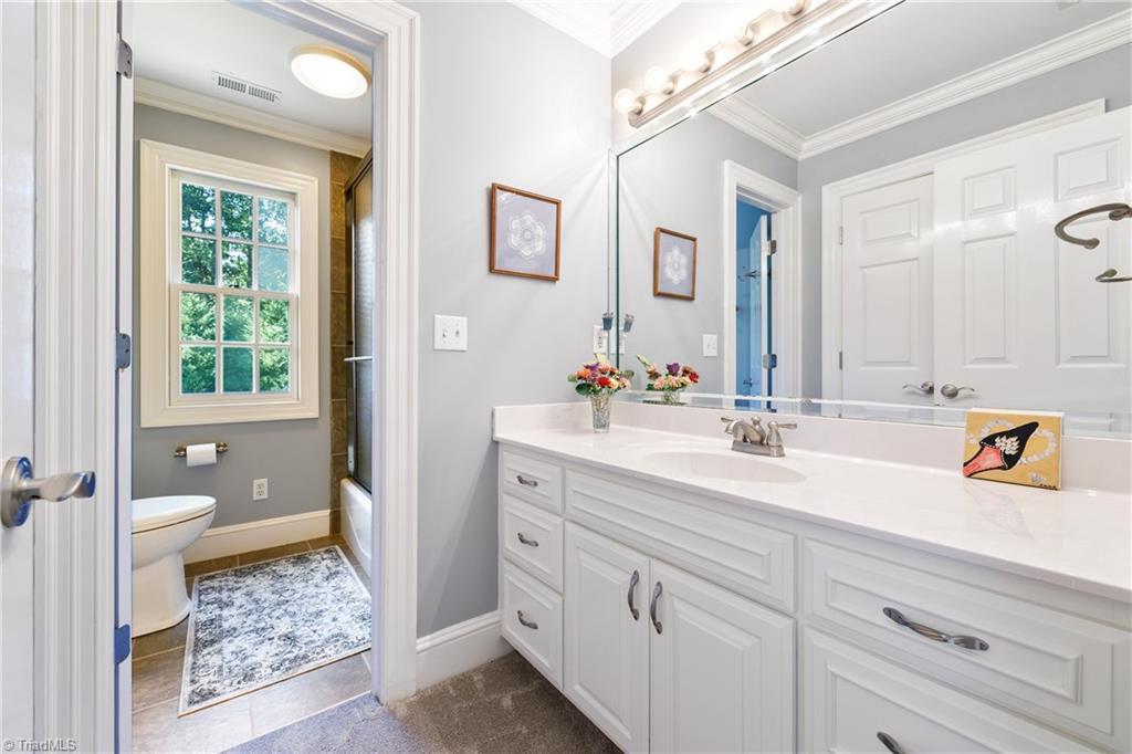 3920 Beechridge Road Winston-Salem, NC 27106 - Photo 25 of 30 Updated private bath