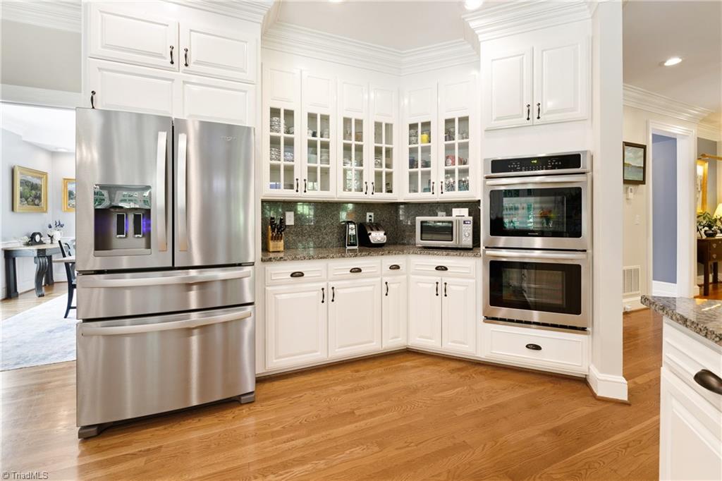 3920 Beechridge Road Winston-Salem, NC 27106 - Photo 8 of 30 New stainless refrigerator and double wall oven