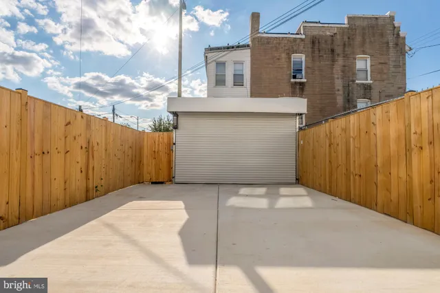 $8,000 | 4830 8th Street Northwest, Washington, DC 20011