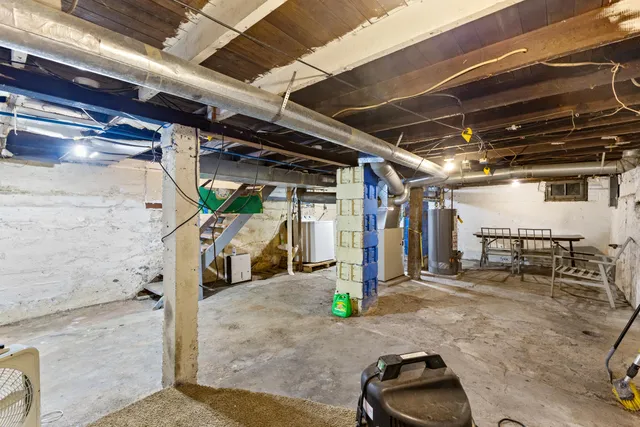 $70,000 | 909 Baker Street, Lansing, MI 48910