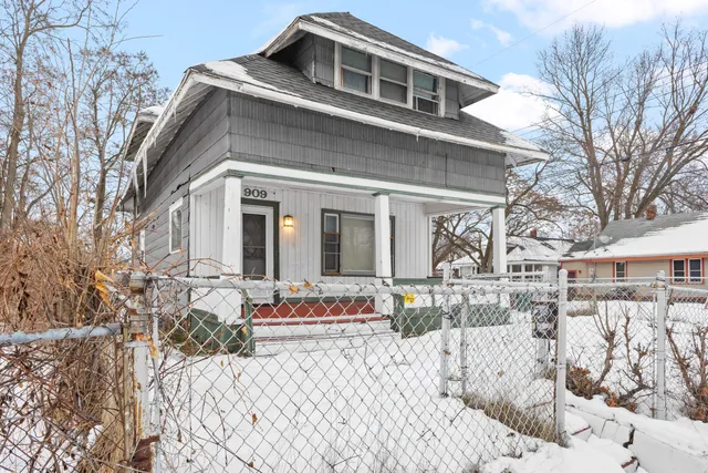 $70,000 | 909 Baker Street, Lansing, MI 48910