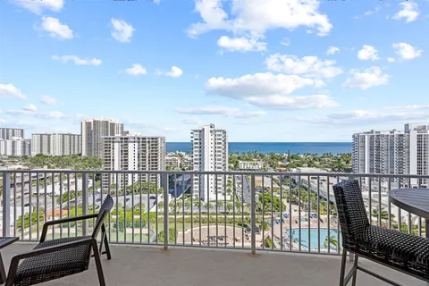$549,000 | 3020 Northeast 32nd Avenue, Unit PH11, Fort Lauderdale, FL 33308