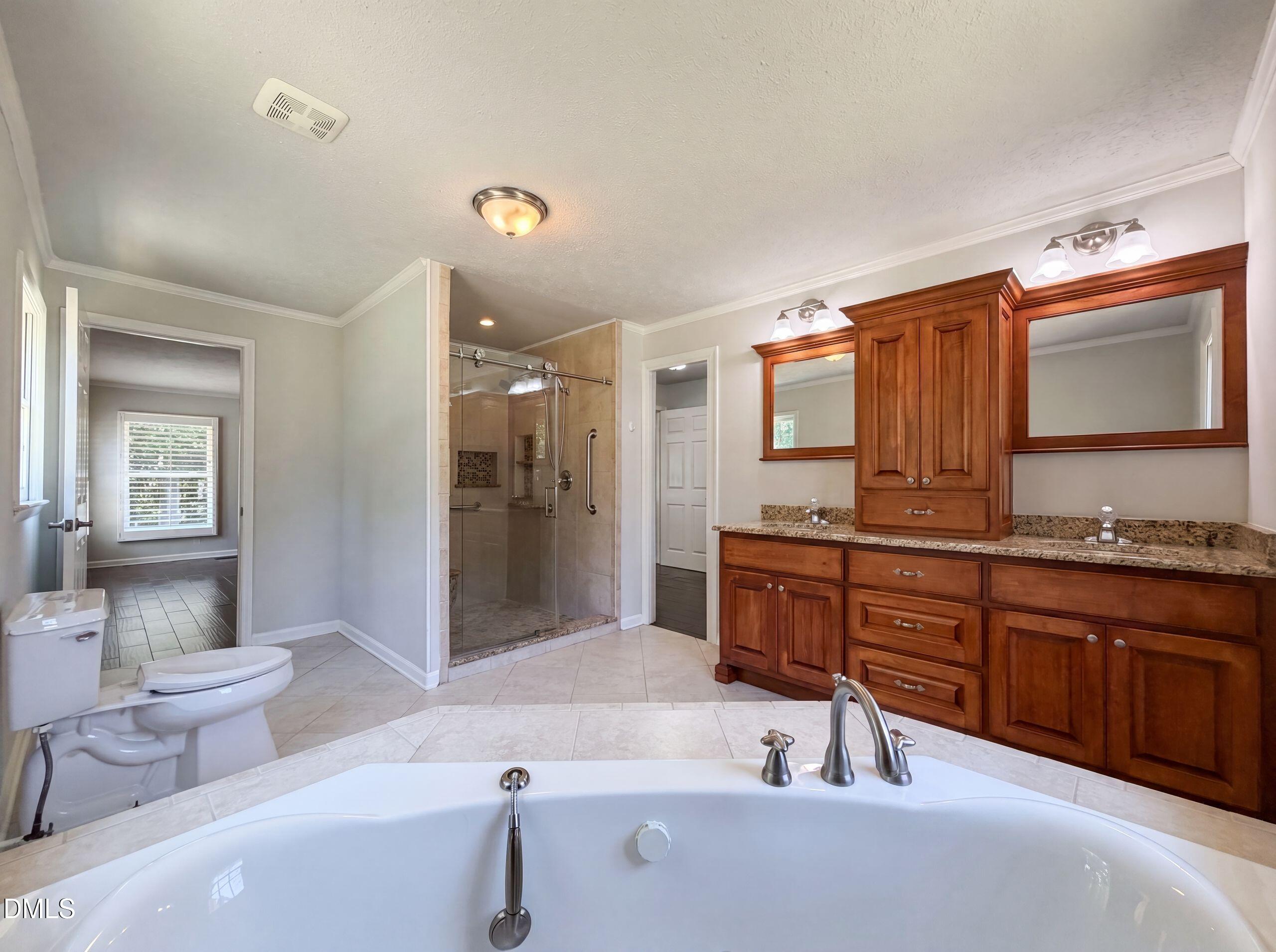 5416 Shipman Road Hope Mills, NC 28348 - Photo 6 of 16 listing_5