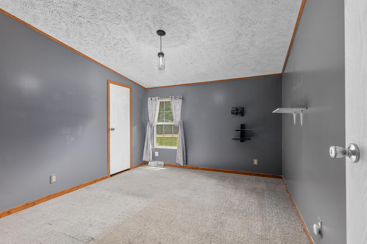18720 Stonehouse Road Hersey, MI 49639 - Photo 14 of 21 18720-Stonehouse_013