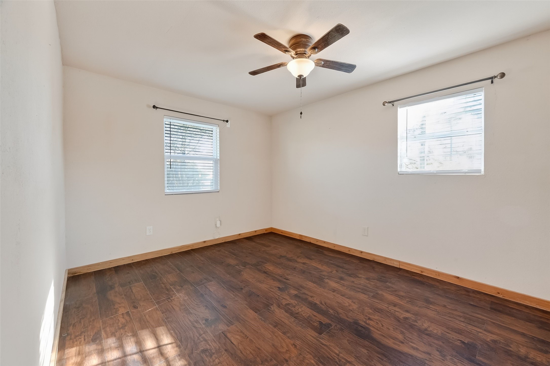 1910 Duncan Drive Oyster Creek, TX 77541 - Photo 18 of 42