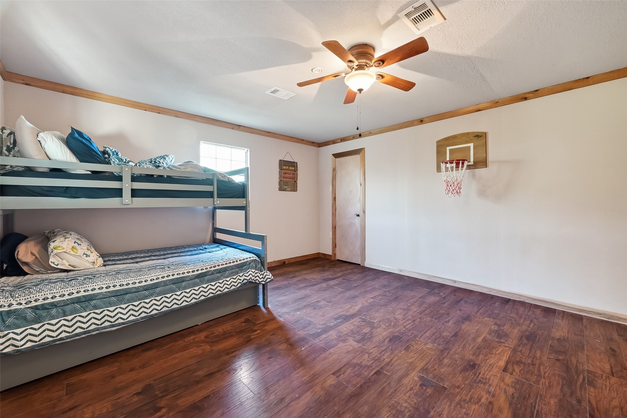 1910 Duncan Drive Oyster Creek, TX 77541 - Photo 29 of 42
