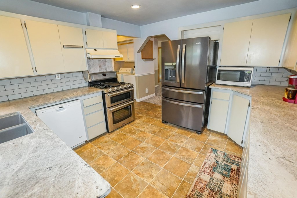 803 Macarthur Avenue Riggins, ID 83549 - Photo 23 of 58 Home Kitchen