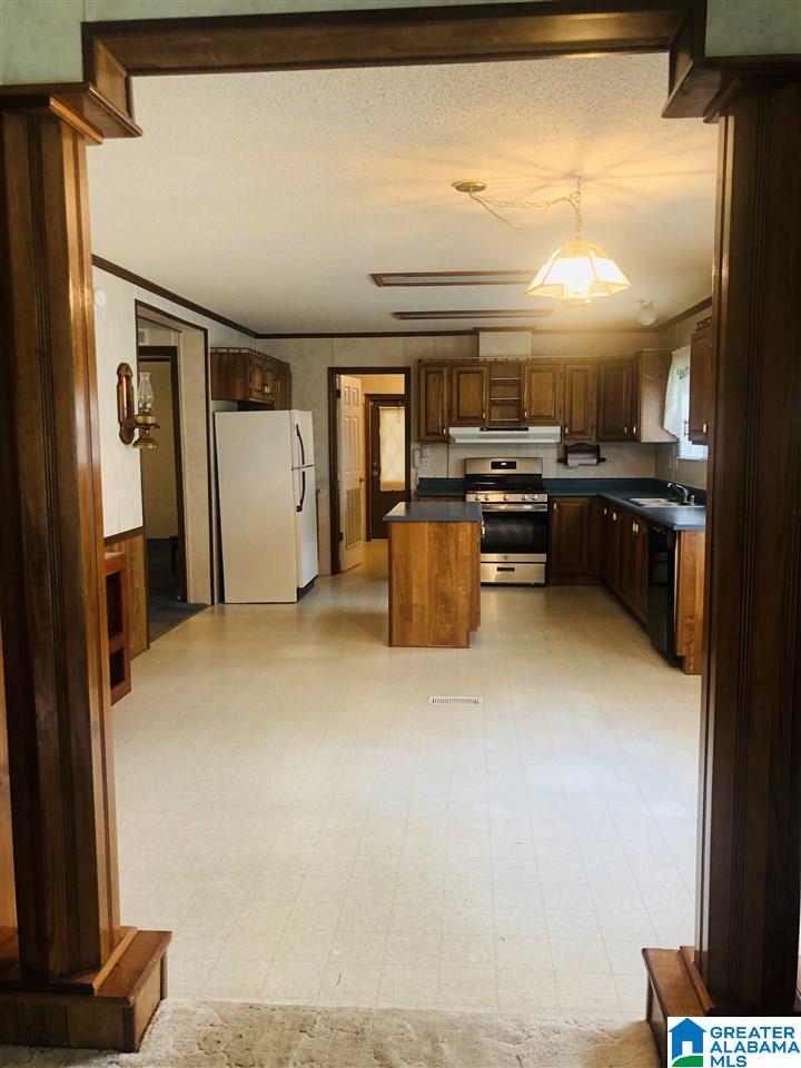 7601 Clayton Road Pinson, AL 35126 - Photo 10 of 44