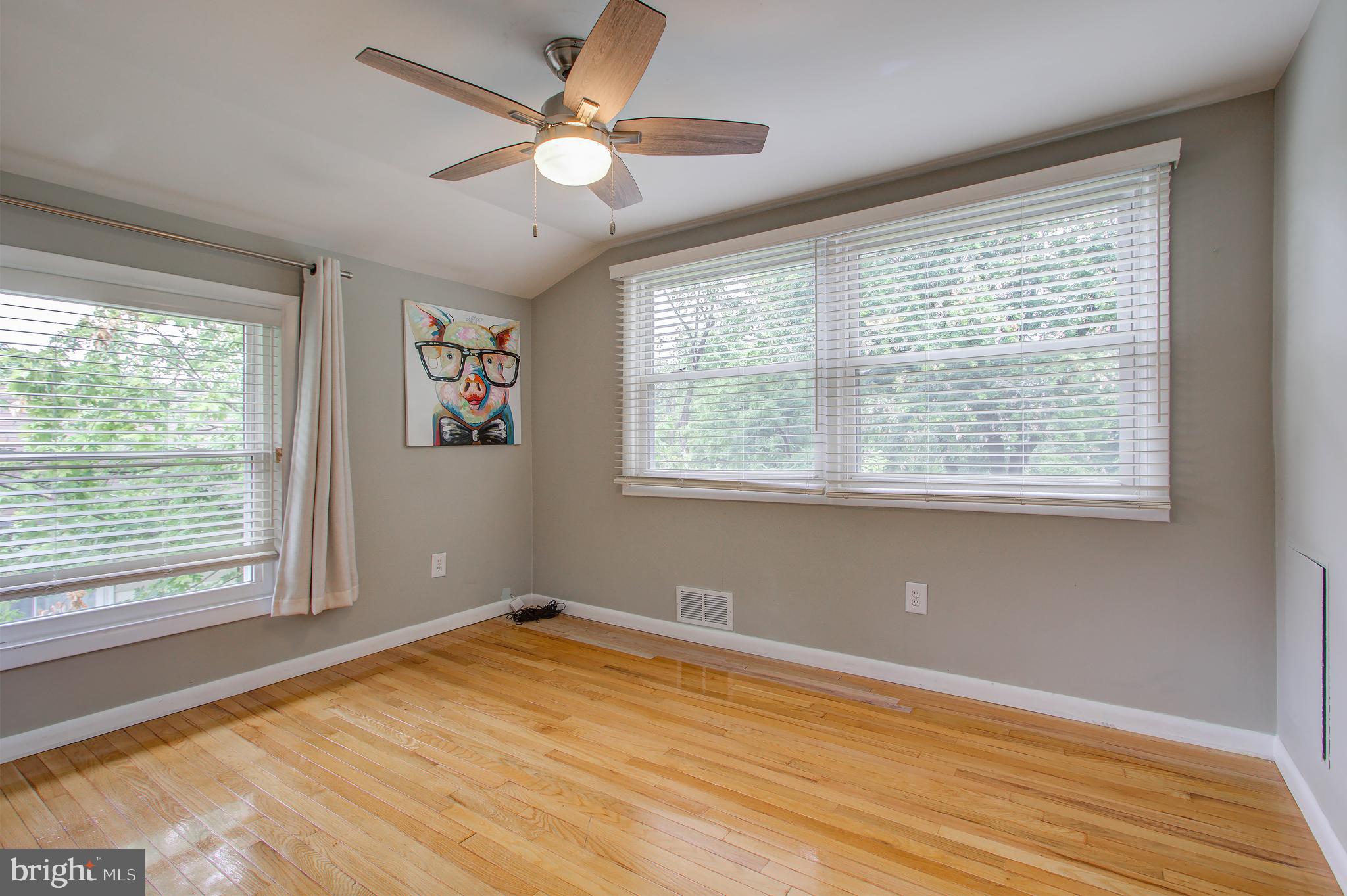 1012 Brice Road Rockville, MD 20852 - Photo 16 of 33 Upper Level- Room 3