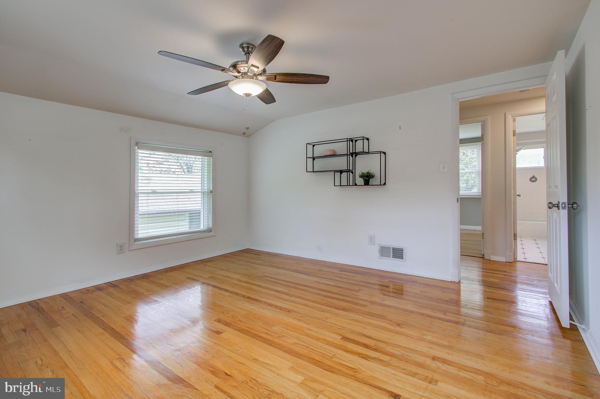 1012 Brice Road Rockville, MD 20852 - Photo 20 of 33 Upper Level- Primary Bedroom