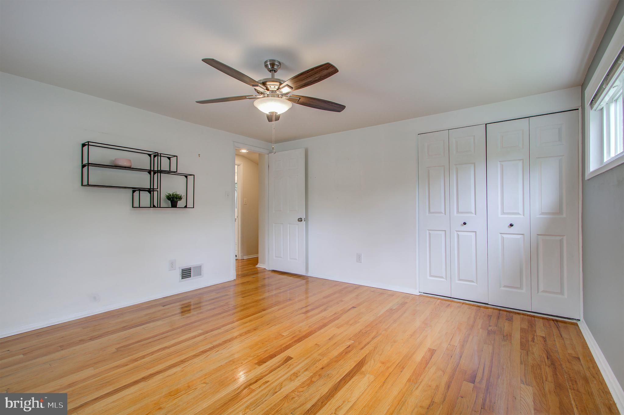 1012 Brice Road Rockville, MD 20852 - Photo 21 of 33 Upper Level- Primary Bedroom