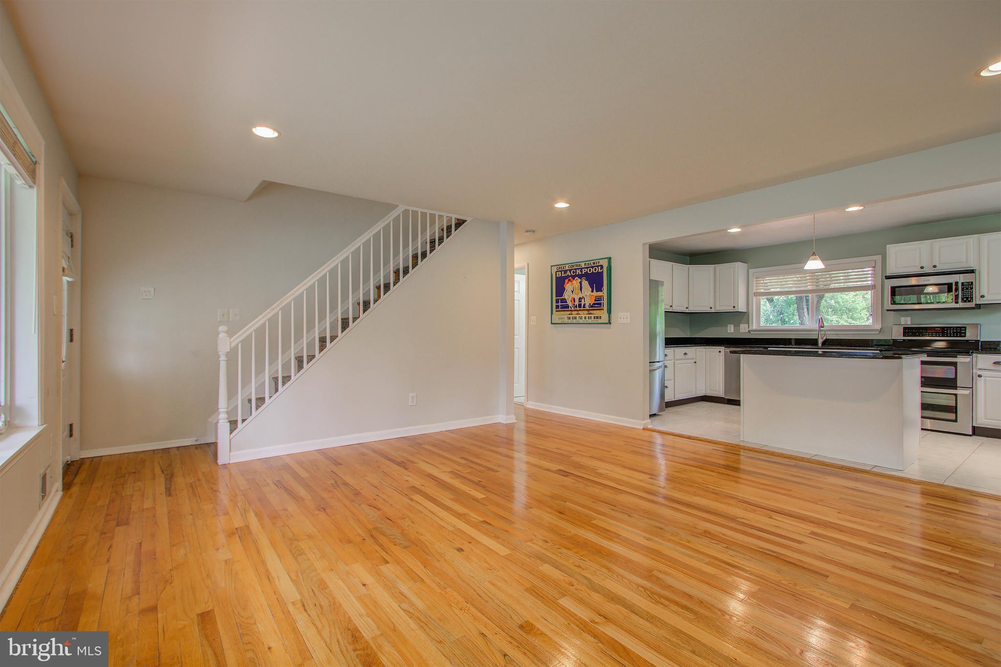 1012 Brice Road Rockville, MD 20852 - Photo 6 of 33 Living Room