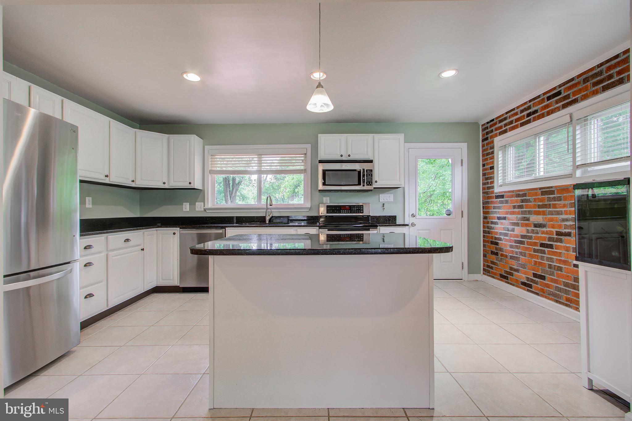 1012 Brice Road Rockville, MD 20852 - Photo 8 of 33 Kitchen