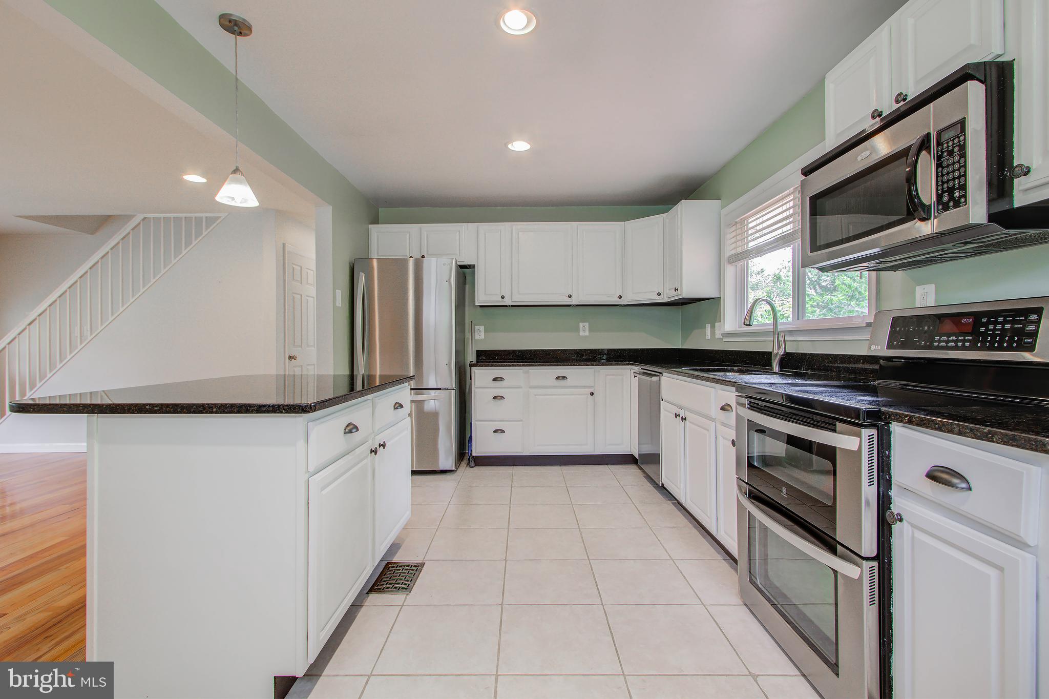 1012 Brice Road Rockville, MD 20852 - Photo 10 of 33 Kitchen