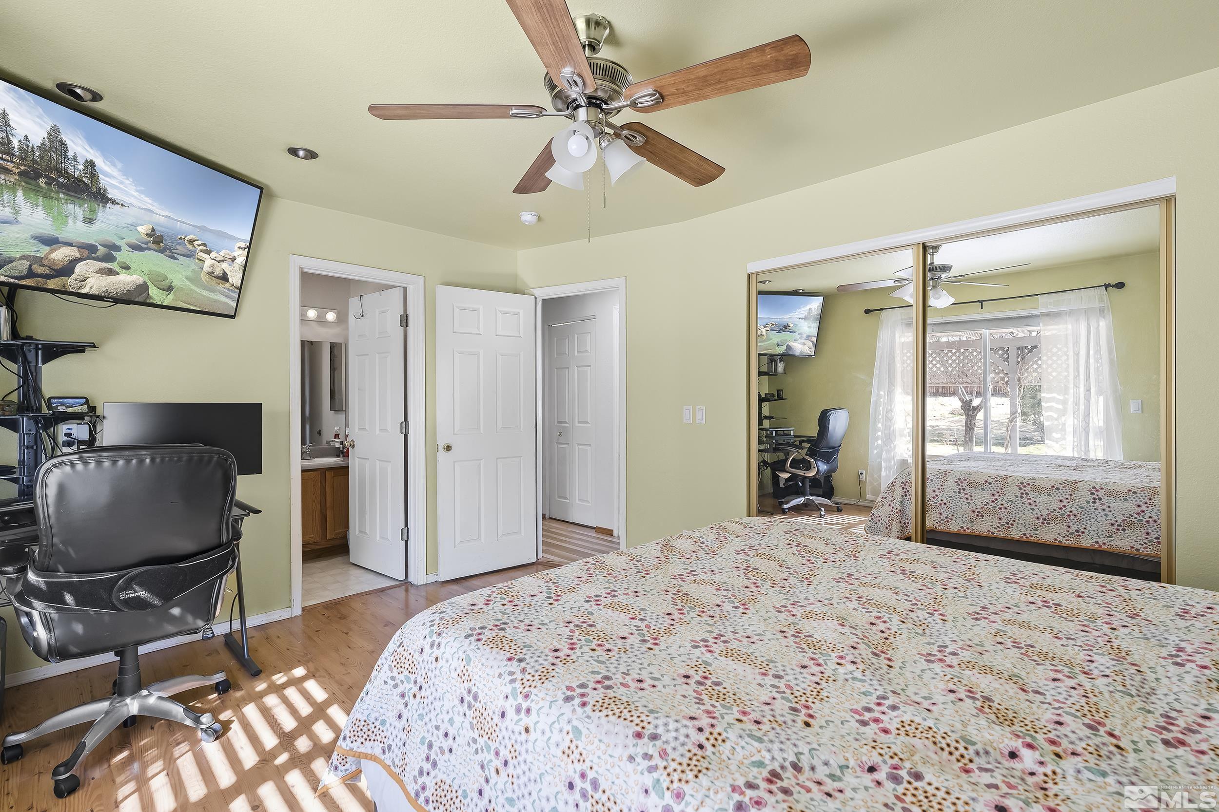 987 Rook Way Sparks, NV 89441 - Photo 9 of 17 Photo 9