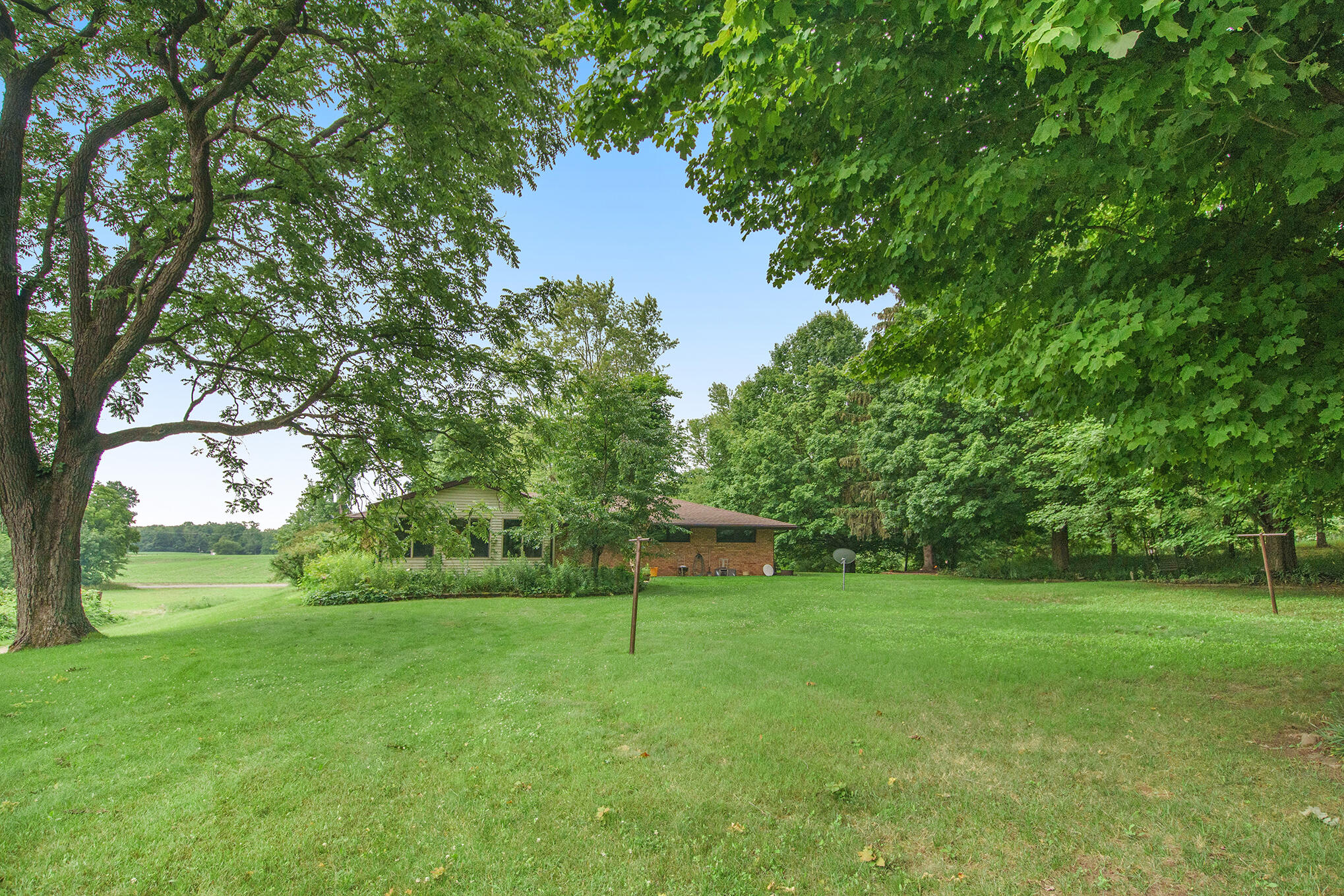 8289 Chapel Road Niles, MI 49120 - Photo 23 of 27 DSC04835