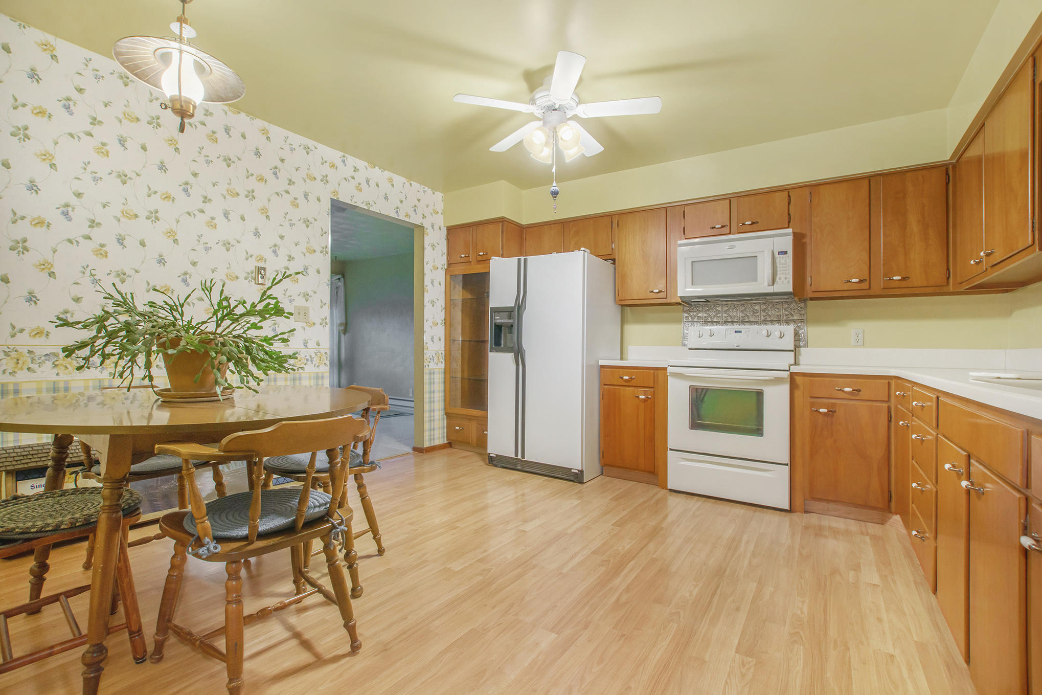 8289 Chapel Road Niles, MI 49120 - Photo 9 of 27 DSC04853